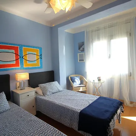 Atico Acogedor Con Gran Terraza Cerca De La Playa De La Farella, - Es-228-191